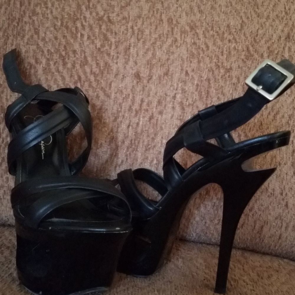 Jessica Simpson heels